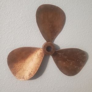 Metal nautical boat propelor wall art